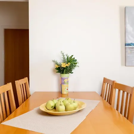 Apartman Rozelyn Ugljan