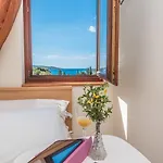 Rozelyn Apartmán