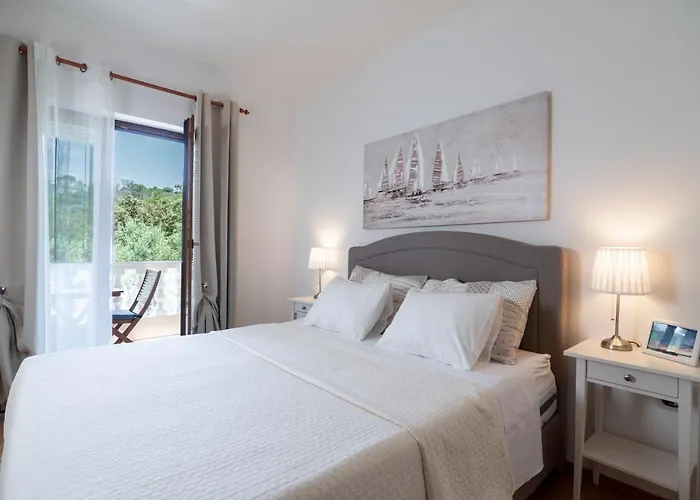 Rozelyn Appartement *