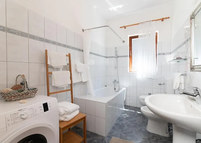 Rozelyn 아파트 우글랸